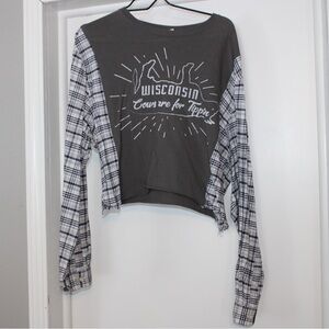 Wisconsin Cows Are for Tippin Large Long Sleeve Cropped Shirt